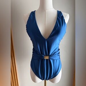 NWT!! L'AGENCE Lisa Plunge One-Piece Swim